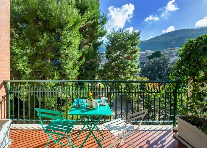 Casa Evelina Bed & Breakfast 4*
